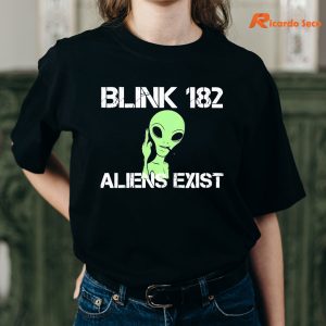 Blink 182 Aliens Exist T-shirt Mockup