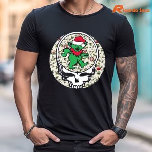 Grateful Dead Christmas T-shirt is worn on the body