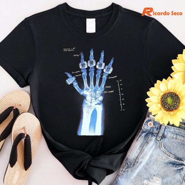 KOBE BRYANT Hand X-Ray Ring T-shirt