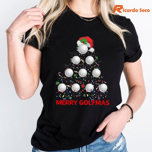Merry Golfmas Christmas Golf T-shirt is worn on the body