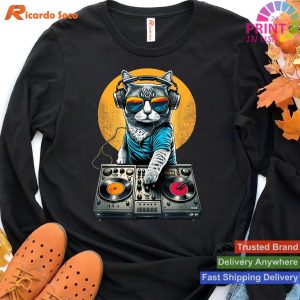 EDM Cat DJ, DJ Cat in Sunglasses, House Cat with Headphones T-shirt