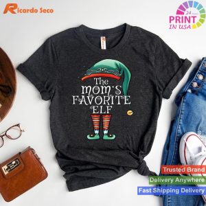 Funny The Mom's Favorite Elf Matching Family Mom's Favorite T-shirt