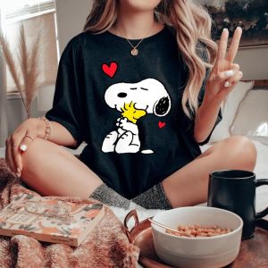 Snoopy & Woodstock Lots of Love - Peanuts Valentine is Special